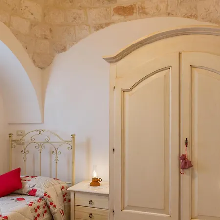 Trulli Albapetra - Authentic Trulli With Private Pool And Panoramic View *