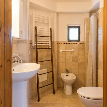 빌라 Trulli Albapetra - Authentic Trulli With Private Pool And Panoramic View