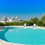 Helloapulia Trulli Albapetra Βίλα *