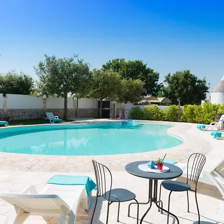 Villa Helloapulia Trulli Albapetra Locorotondo