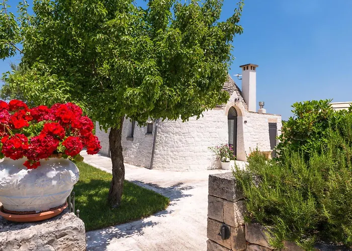 Helloapulia Trulli Albapetra Vila *